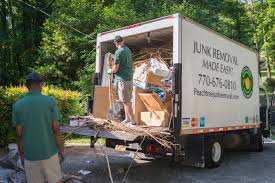 Best Attic Cleanout  in Saukville, WI